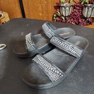OLIVIA MILLER EUC WOMENS SZ 6 TWO STRAP RHINESTONES WEDGE SANDALS